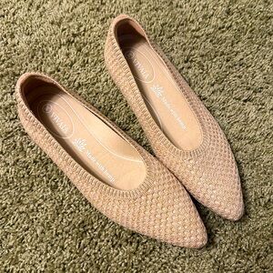 Vivaia washable flats pointed toe